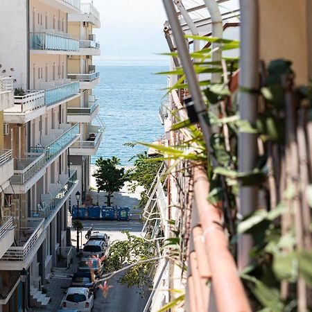 Loutraki Apartment Greek Open House Zewnętrze zdjęcie